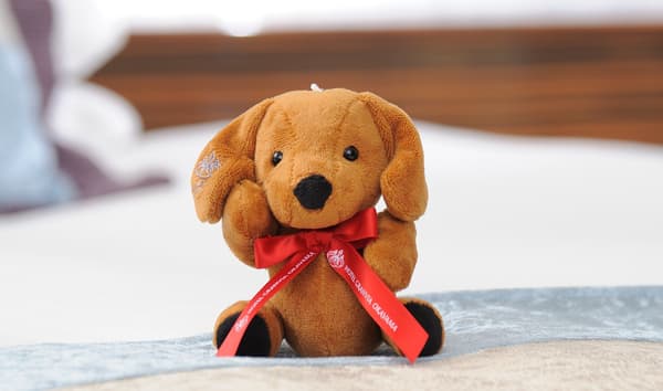 A cute souvenir to commemorate your visit—the hotel mascot 