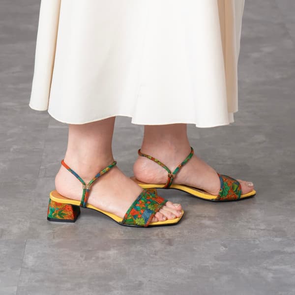 Square Band Sandals 3.5