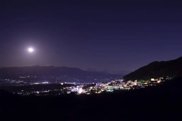 가미노산 공원에서 바라본 야경