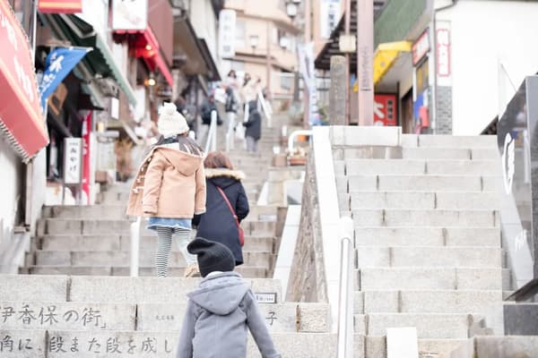 돌계단 거리 산책