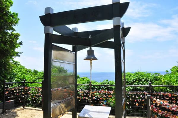 Ryuren no Kane (Campana del Amor del Dragón)