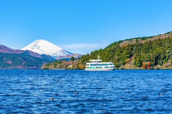 箱根蘆之湖觀光船 （Hakone Lake Ashi Sightseeing Boat）