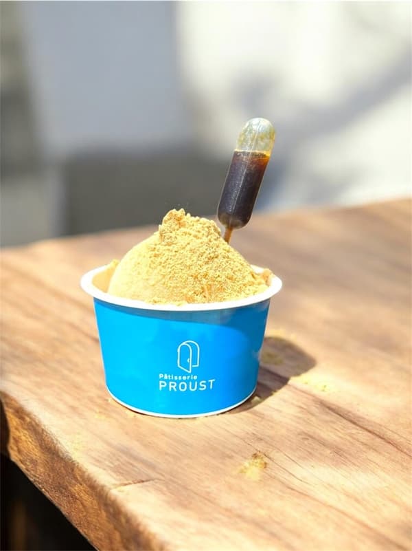 เคลือบด้วยคินาโกะอย่างจุใจ พร้อมน้ำเชื่อมน้ำตาลทรายแดง