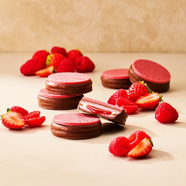 N.Y. Raspberry Caramel Sand & W Chocolate