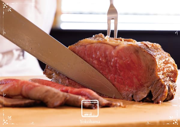 전 좌석 창가석 — 요코하마 전망을 감상하며 즐기는 최고의 다이닝 경험