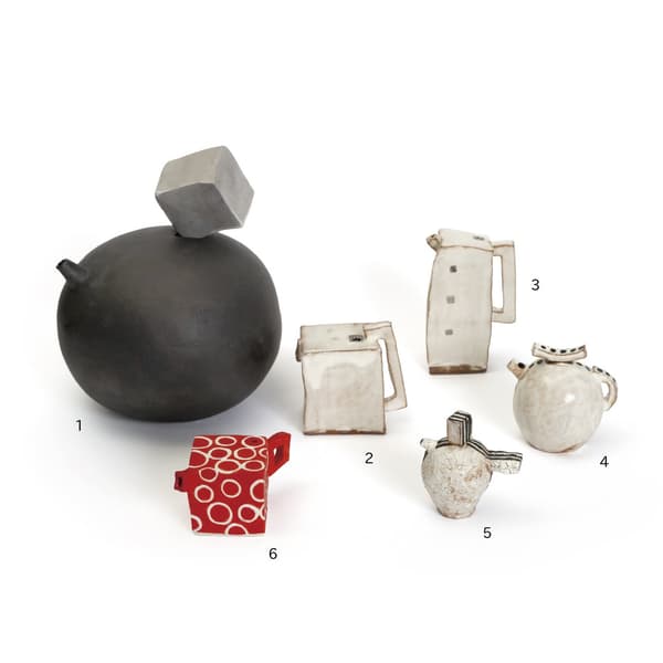 งานเซรามิก (ภาพถ่าย: Kosuke Adachi)