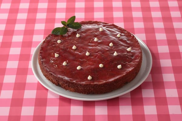 Strawberry-like Printemps Fruit Cake