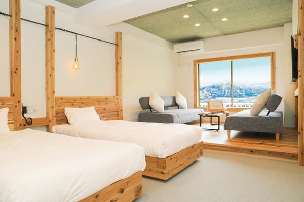 Muika Onsen Hotel interior