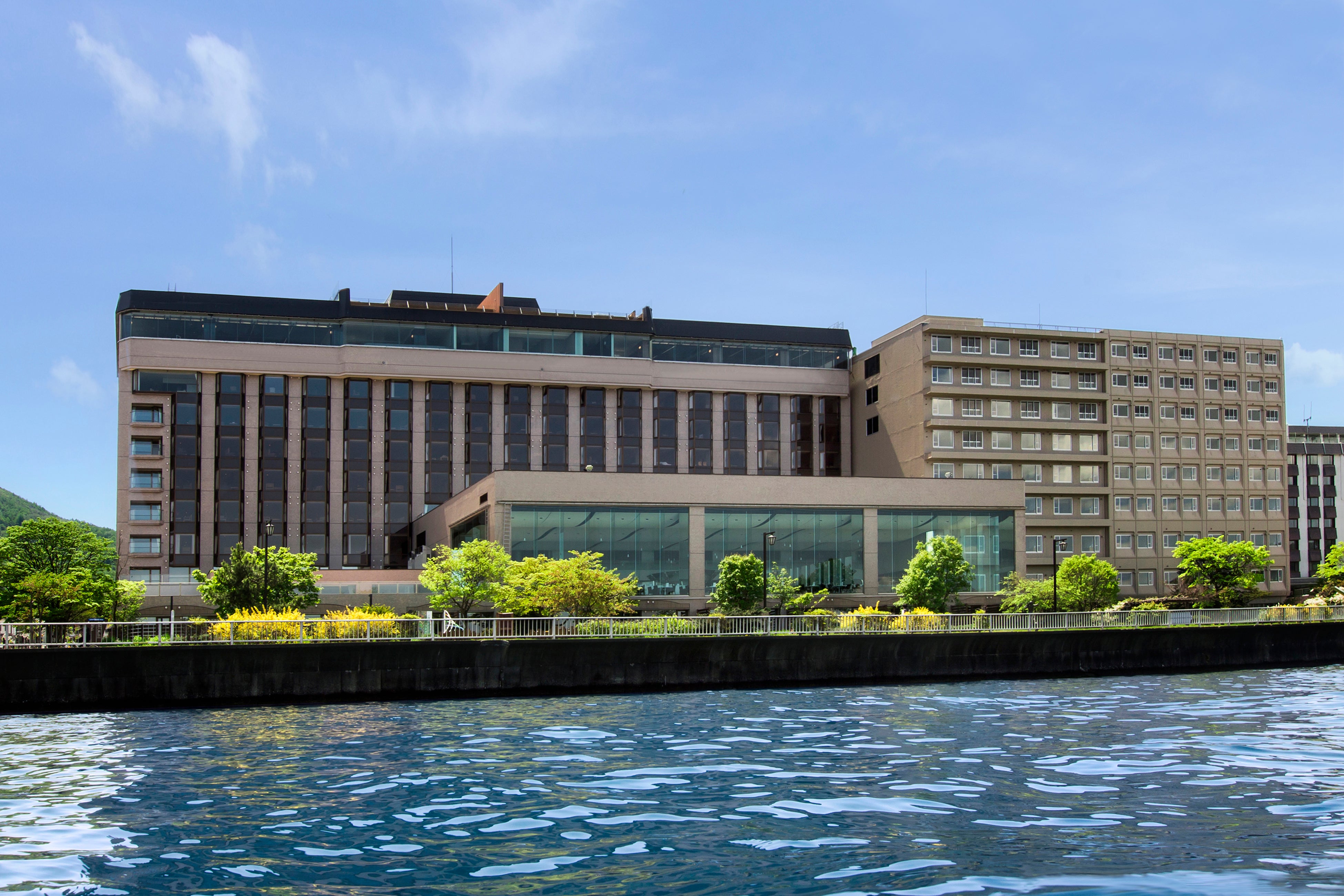 เลควิว โทยะ โนโนะคาเซะ รีสอร์ท