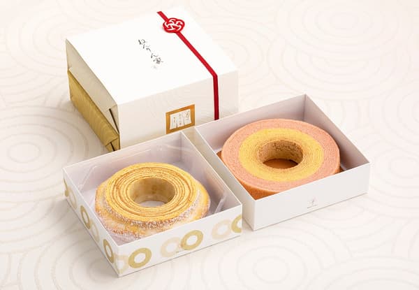 Set de regalo con dos baumkuchens