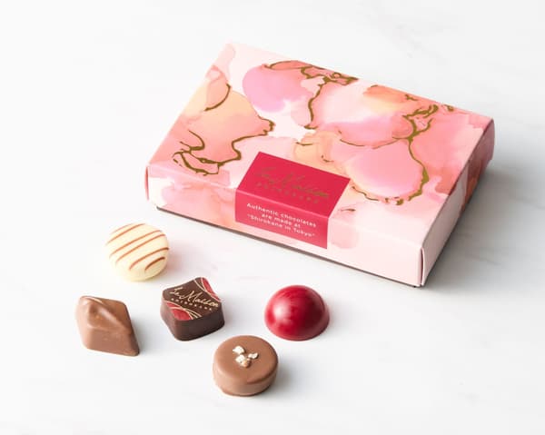 Shirokane Chocolat 5 pieces ¥918 (tax included)