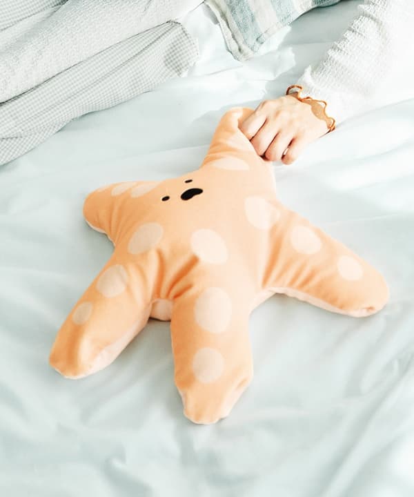 Lazy Starfish Cushion Detail