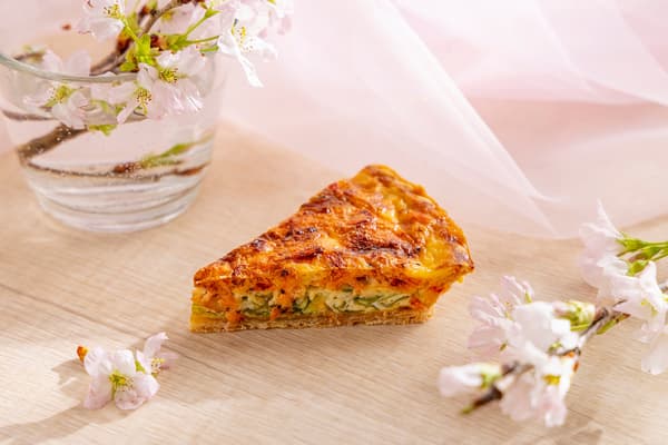 벚꽃 새우 키슈