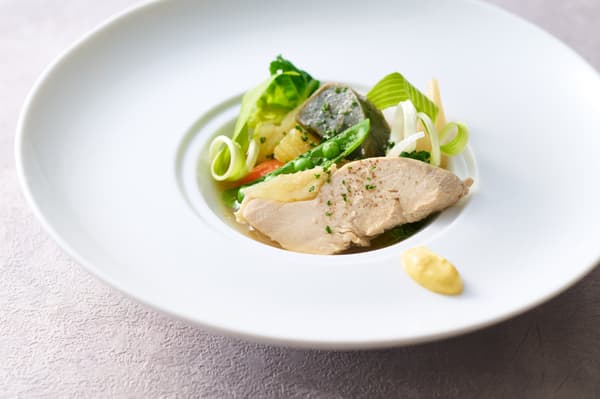 Monthly changing menu selection at Hotel Granvia Kyoto dinner buffet