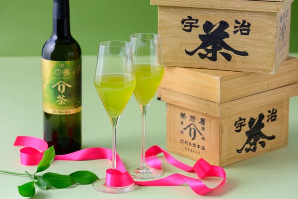 Scones and accompaniments