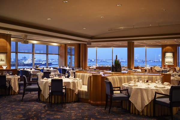 塔樓5樓全景餐廳Le Normandie