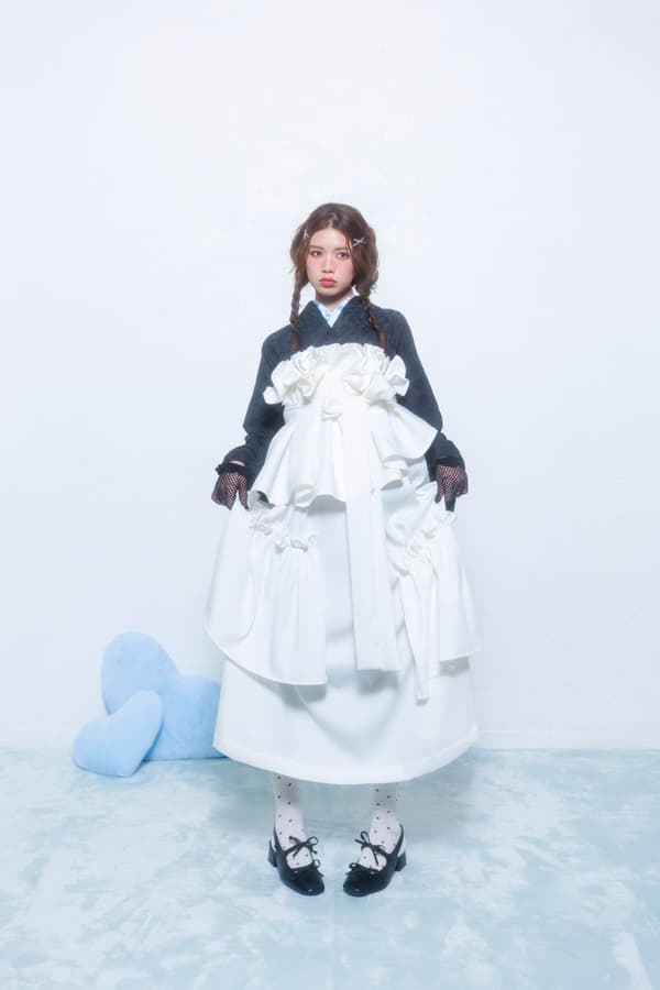 Twin coordination in different colors