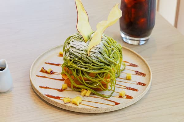 Matcha Mont Blanc Waffle