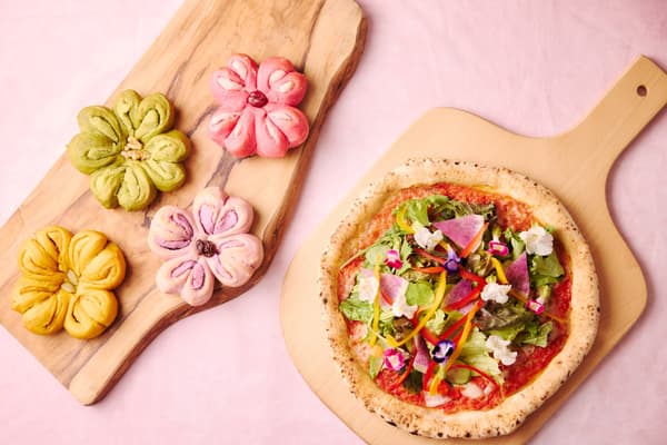 꽃 피는 꽃빵과 꽃 피는 피자