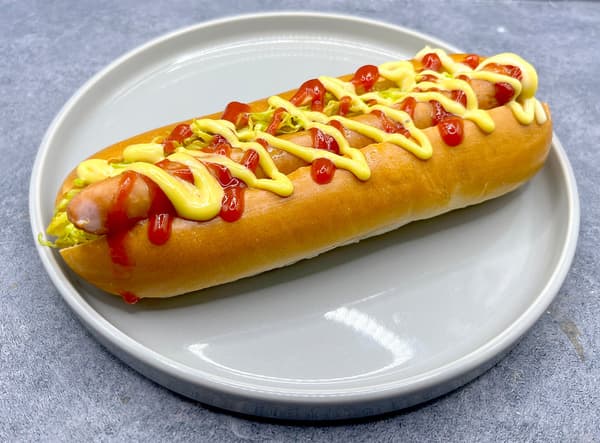Traditional Hot Dog - ¥480