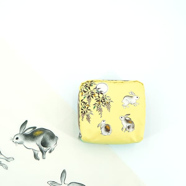 Estuche con diseño de conejo
