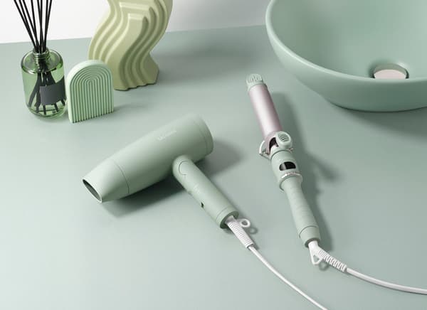 SALONIA Flow Series Hair Irons Collection