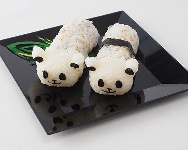 Rollos ehomaki con temática de panda gemelo