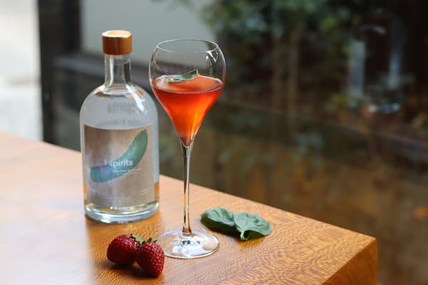 f spirits Cucumber & Lavender 베이스 칵테일