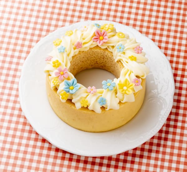 Birthday Baumkuchen with Flower Wreath