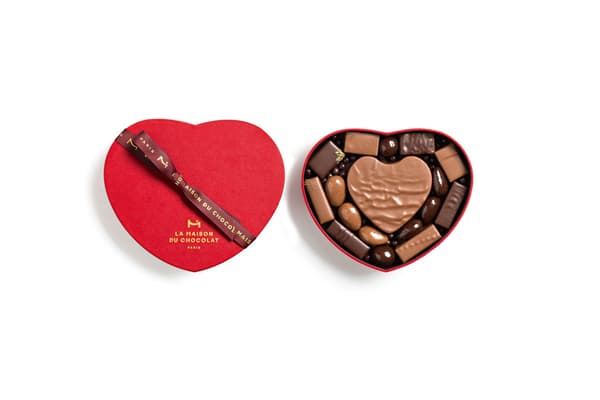 Heart-shaped chocolate gift box