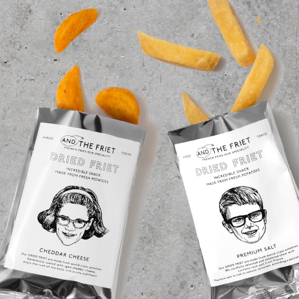 Goimo-Yaki เวเฟอร์แซนวิชกับครีมชีสทรัฟเฟิล