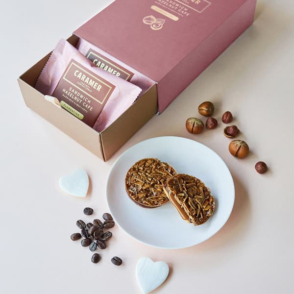 CARAMER Sand Hazelnut Cafe