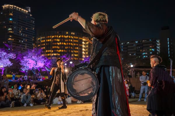 Japanese traditional music and street performance