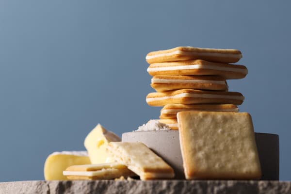 Salt & Camembert Cookie