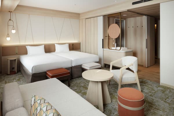 Guest room (Executive Premium Twin accommodating up to 4 people)