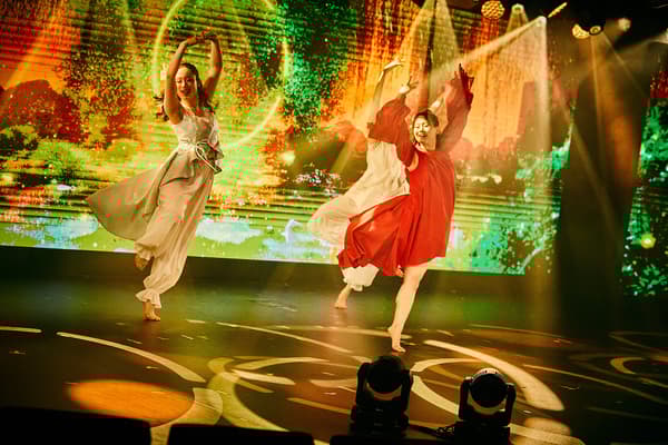 飛鳥III原創表演藝術節目“MYSTERIO”