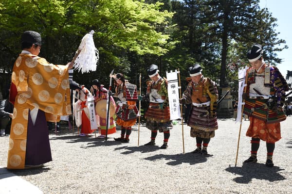 祭典前日在多田神社举行的祈愿仪式