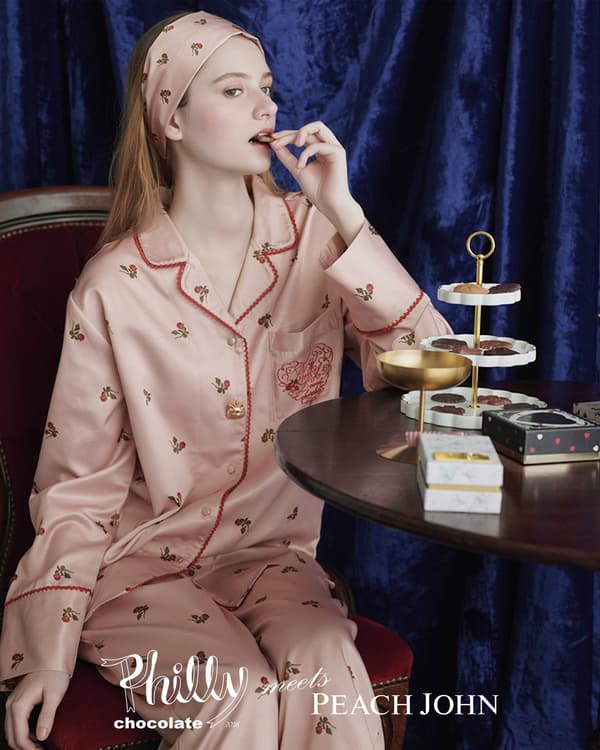 Pijama de camisa con estampado de satén cepillado