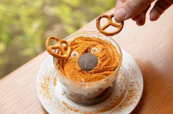 Deer Tiramisu interactive dessert
