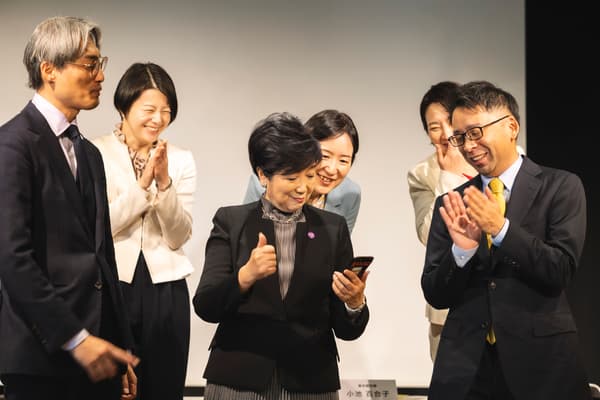 Photo session with Pikachu