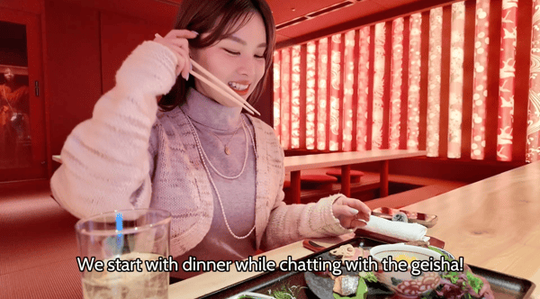 三文鱼和肉类菜肴特写