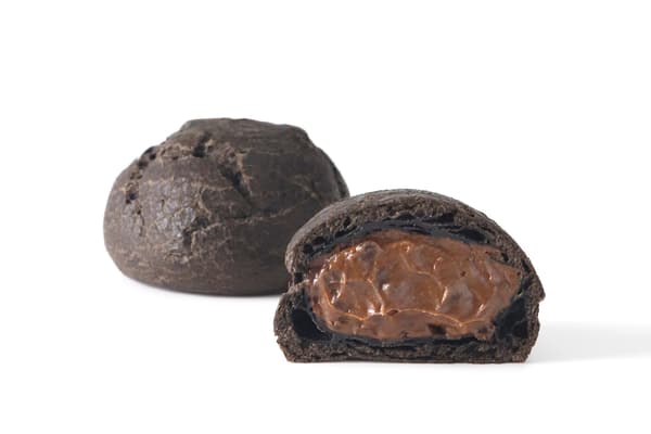 Bocadillo de Crema de Leche con Chocolate Fresco de Asagiri