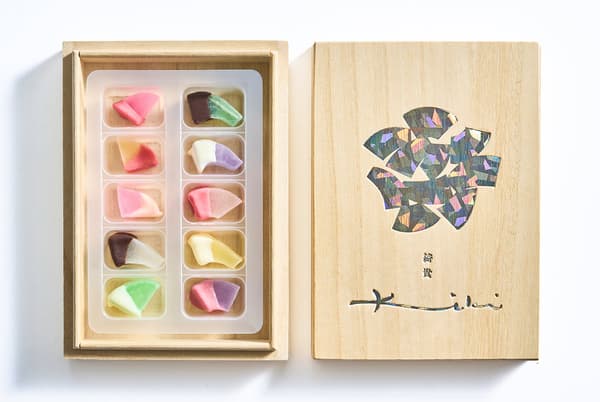 Paulownia wood box with hologram foil stamping