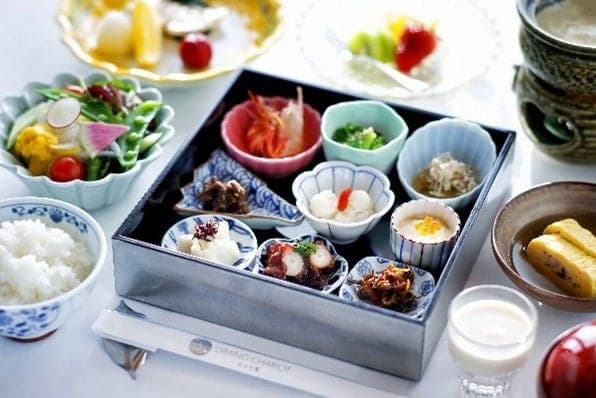 일식 아침 식사