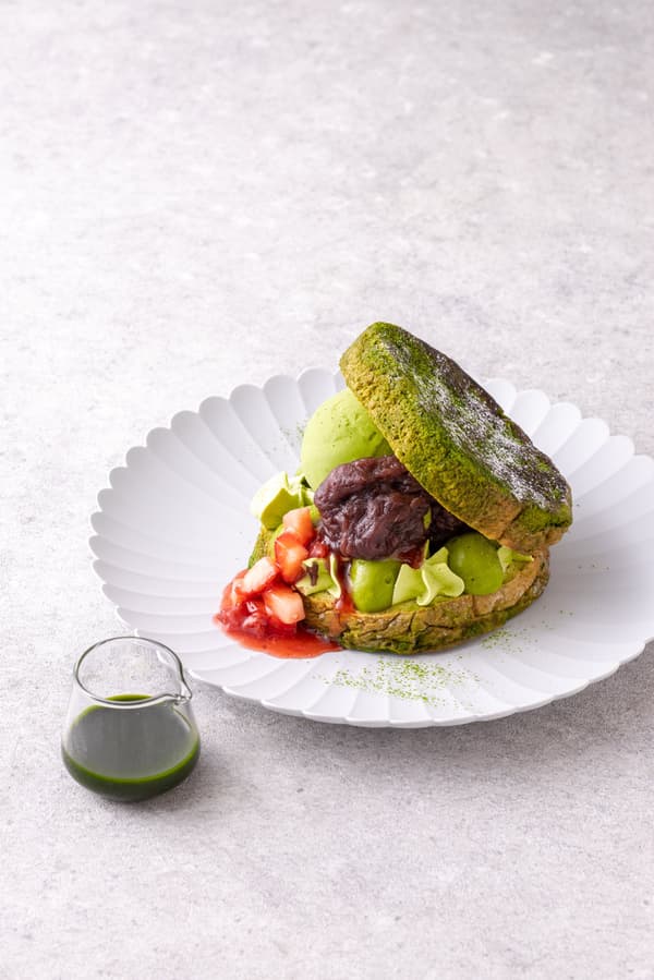 MATCHA French Toast with Seasonal Fruit