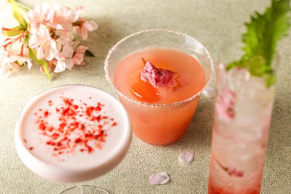 Spring cocktails and mocktails available on free-flow