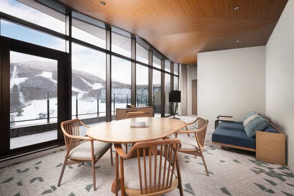 Premium Studio Suite View