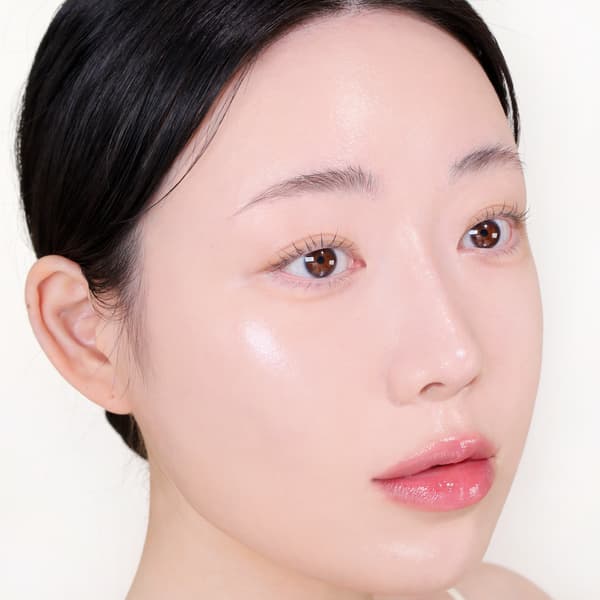 Skin after highlighter application