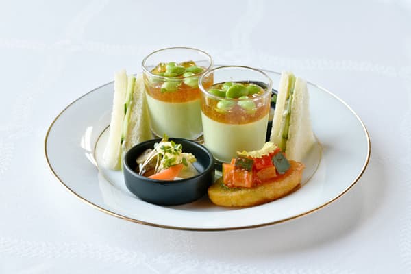 Early Summer Phoenix Afternoon Tea – Lower Tier (Savory)