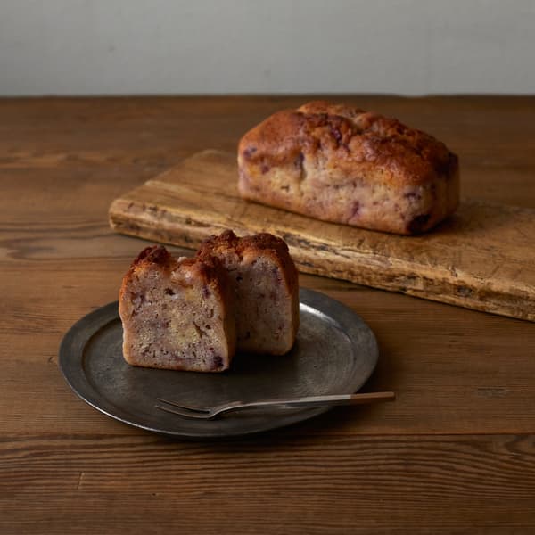 Fermented Butter Pound Cake with Raspberry